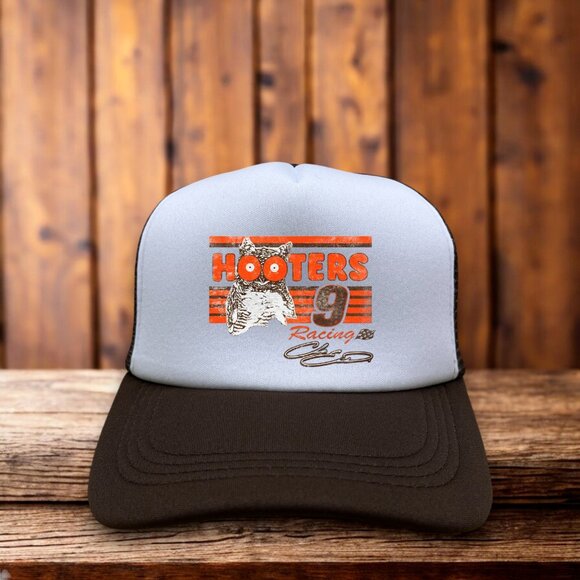 Hooters Racing Mens Trucker Hat Brown Snapback Chase Elliott Drag Original Logo - Picture 1 of 4